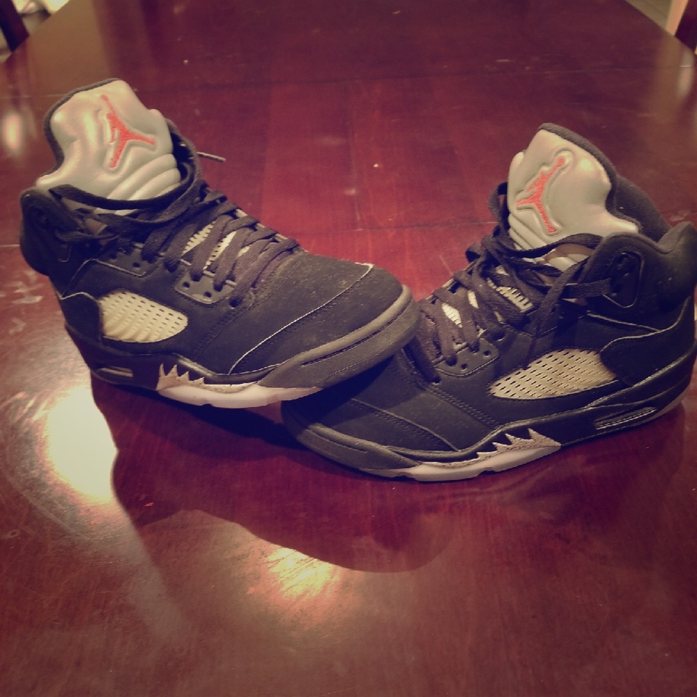Jordan 5 metallic, excellent condition